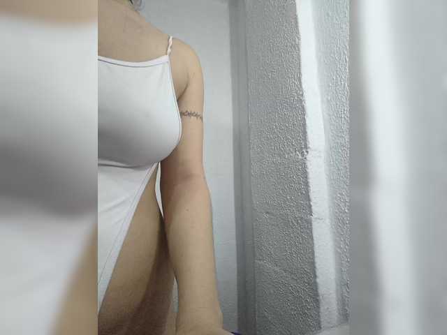 MeliissaVelez's BongaCams show and profile