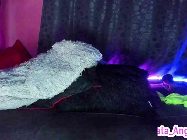 cata-anngel Live Webcam on BongaCams
