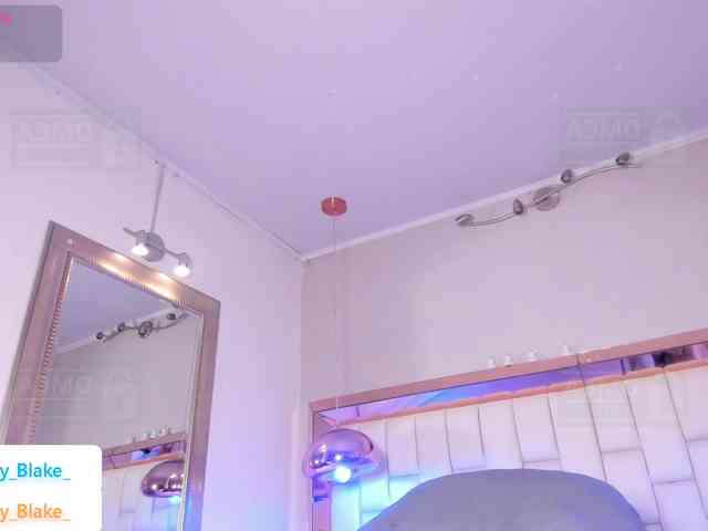 Jhonny-Blake Jhonny-Blake