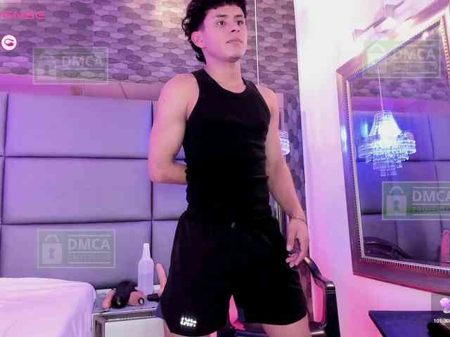 Jhonny-Blake Jhonny-Blake