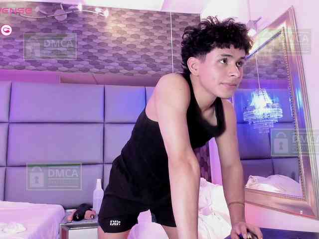 Jhonny-Blake Jhonny-Blake