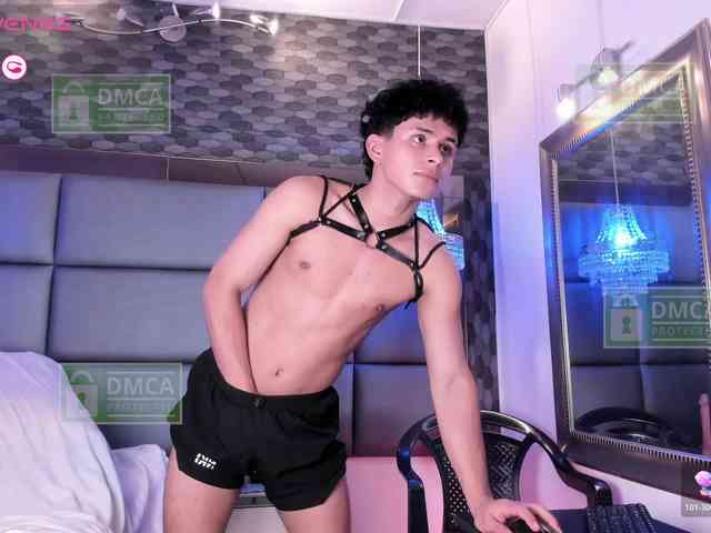 Jhonny-Blake Jhonny-Blake