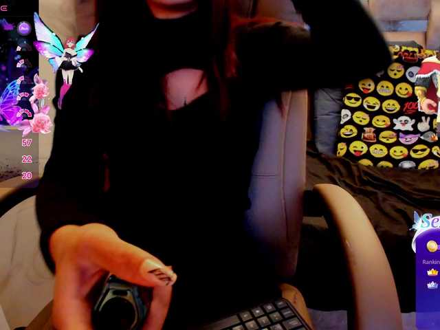 -yuyi's BongaCams show and profile