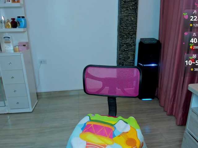 Brunette-Of-Your-Dreams from BongaCams is Freechat