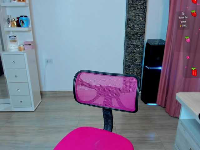 Preview of brunette-of-your-dreams