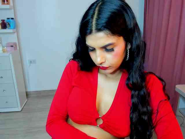 Brunette-Of-Your-Dreams