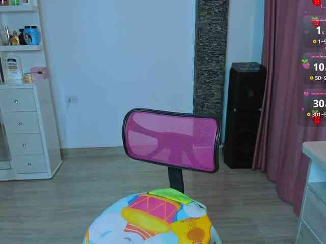 Brunette-Of-Your-Dreams