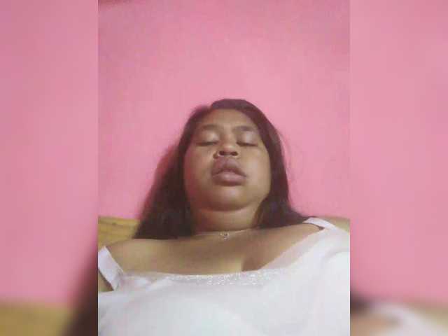 AliciaHotsexy webcam bongacams model stream image