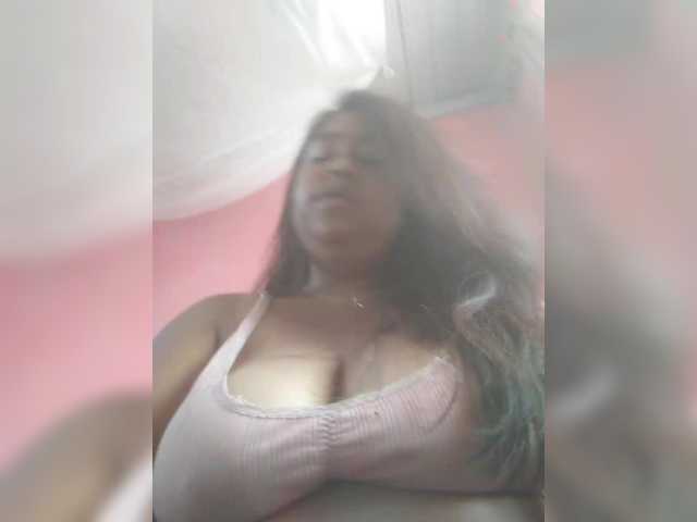 AliciaHotsexy's BongaCams show and profile