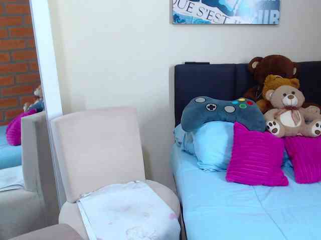sexxemma23 webcam