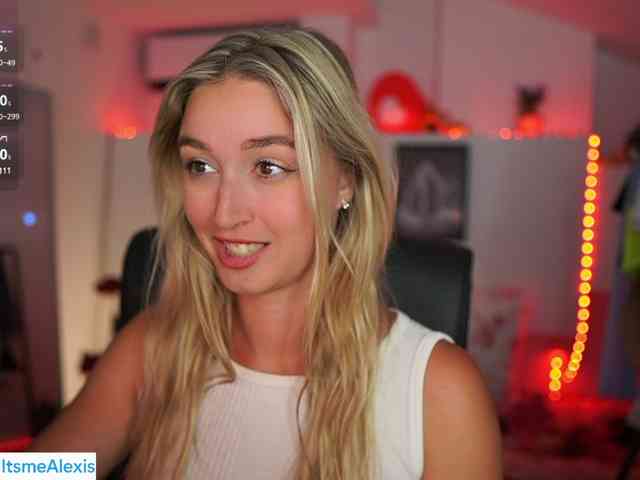 AlexisTexas18 webcam
