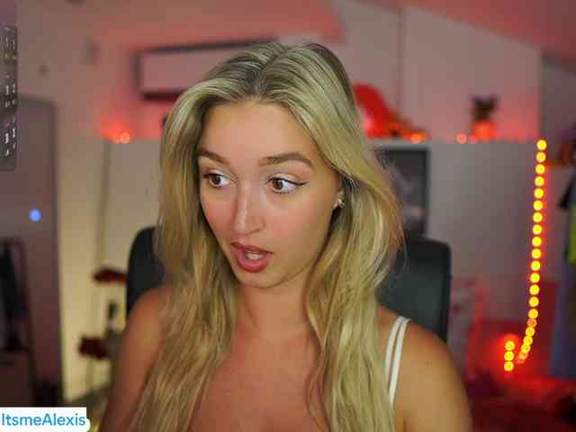 AlexisTexas18 webcam