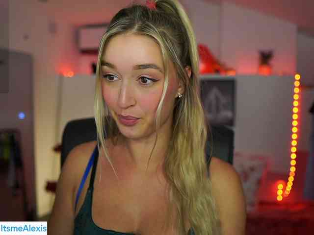 AlexisTexas18 webcam
