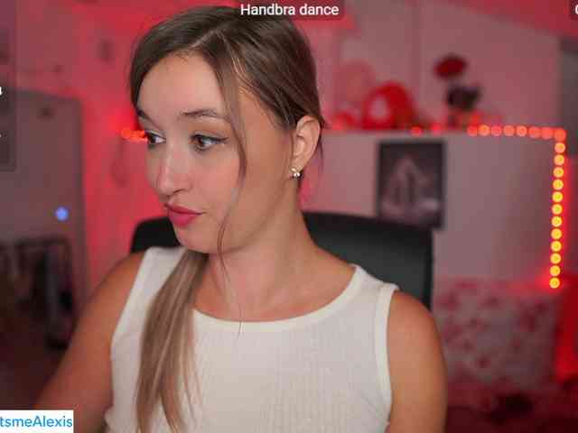 AlexisTexas18 webcam