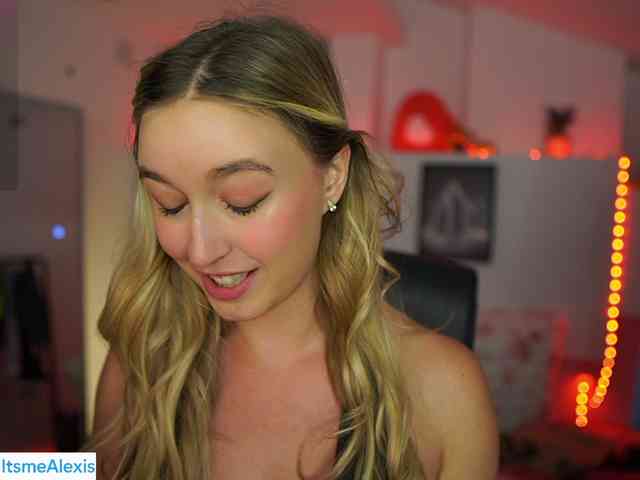 AlexisTexas18 webcam