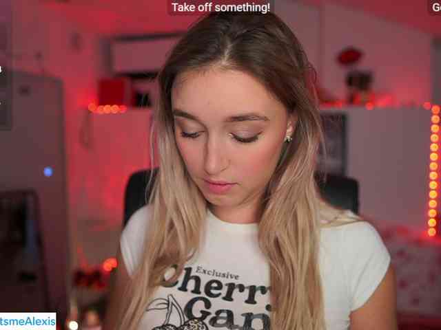 AlexisTexas18 webcam