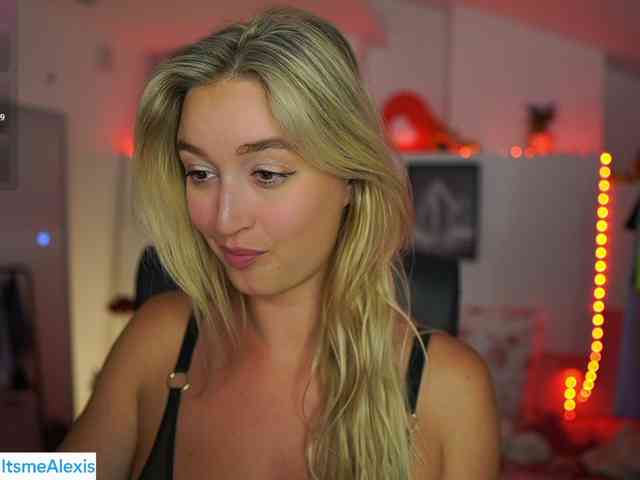 AlexisTexas18 webcam