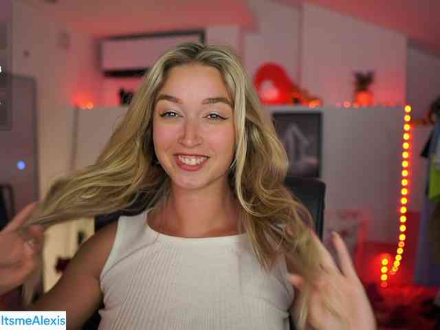 AlexisTexas18 webcam