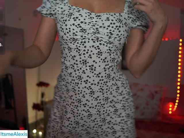 AlexisTexas18 webcam