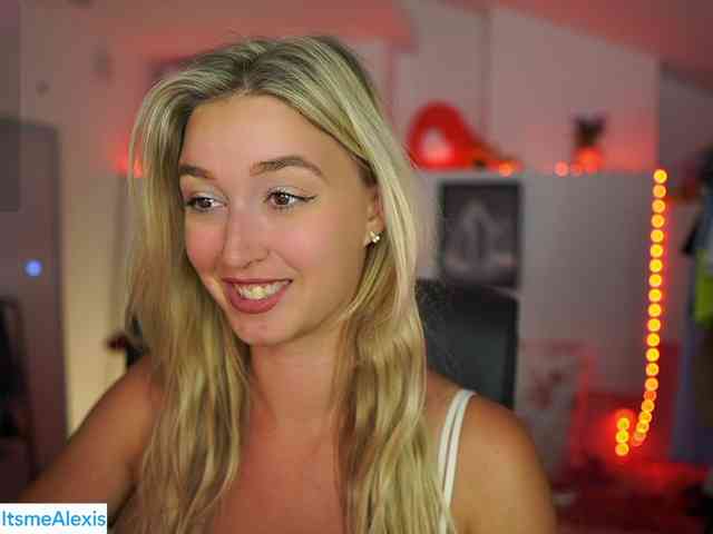 AlexisTexas18 webcam