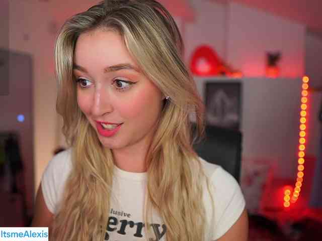 AlexisTexas18 webcam