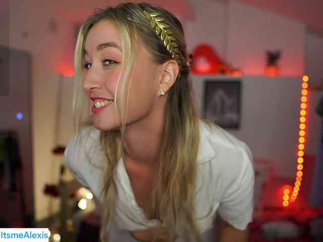 AlexisTexas18 webcam