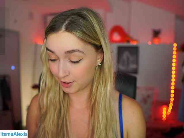 AlexisTexas18 webcam
