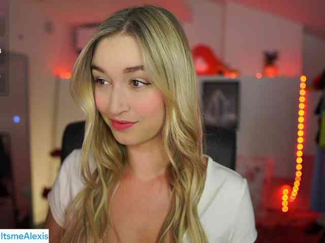 AlexisTexas18 webcam