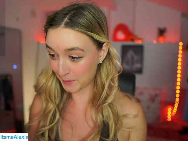 AlexisTexas18 webcam