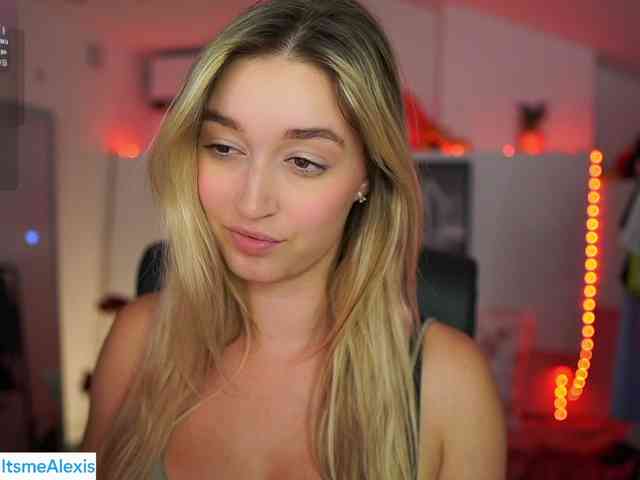 AlexisTexas18 webcam