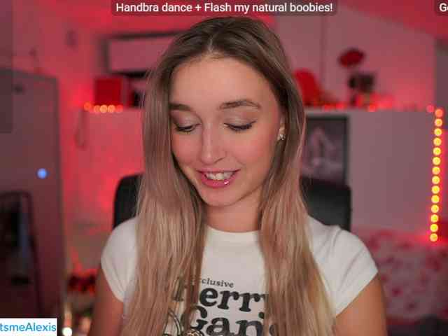 AlexisTexas18 webcam