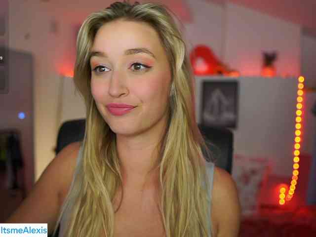 AlexisTexas18 webcam