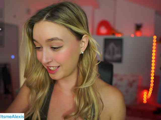 AlexisTexas18 webcam
