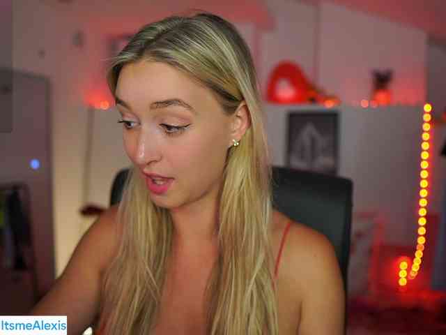 AlexisTexas18 webcam
