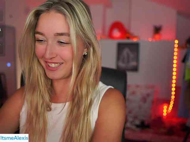 AlexisTexas18 webcam