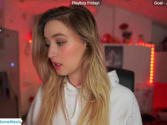 AlexisTexas18 webcam