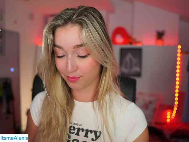 AlexisTexas18 webcam