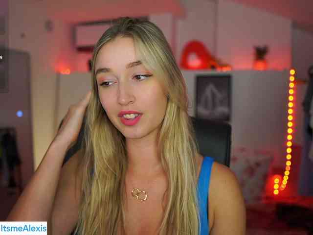 AlexisTexas18 webcam