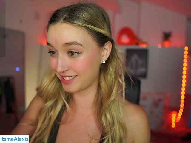 AlexisTexas18 webcam
