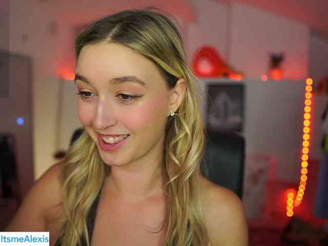 AlexisTexas18 webcam
