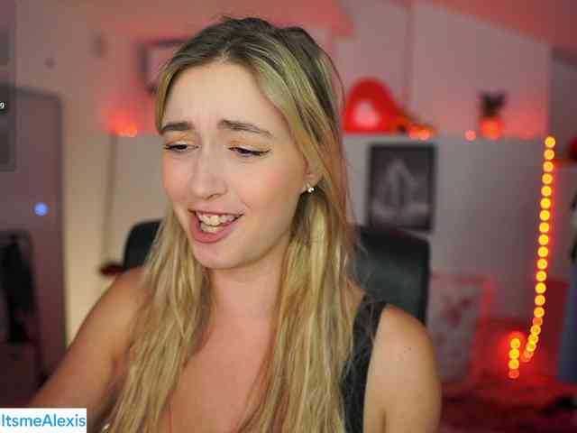 AlexisTexas18 webcam