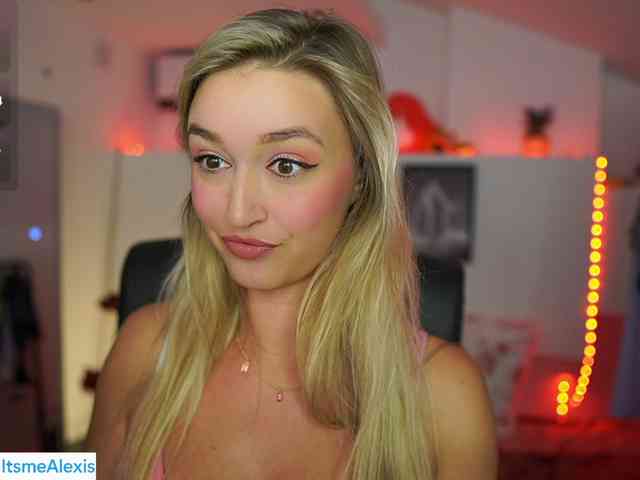 AlexisTexas18 webcam