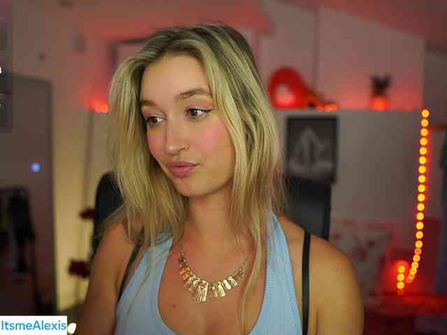 AlexisTexas18 webcam