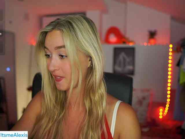 AlexisTexas18 webcam