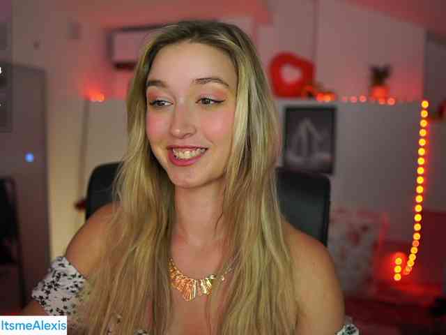 AlexisTexas18 webcam