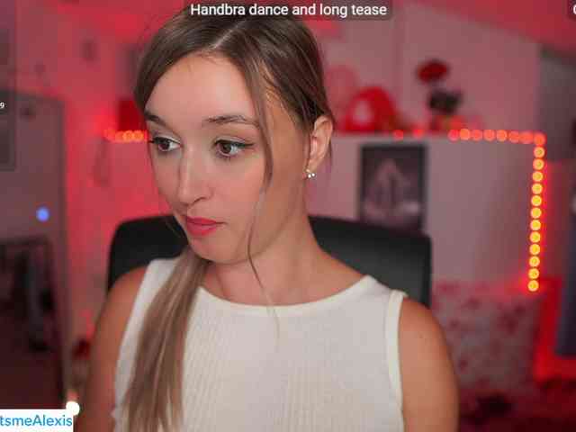 AlexisTexas18 webcam