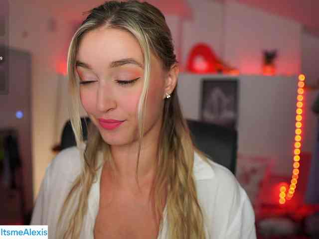 AlexisTexas18 webcam