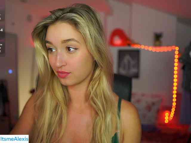 AlexisTexas18 webcam