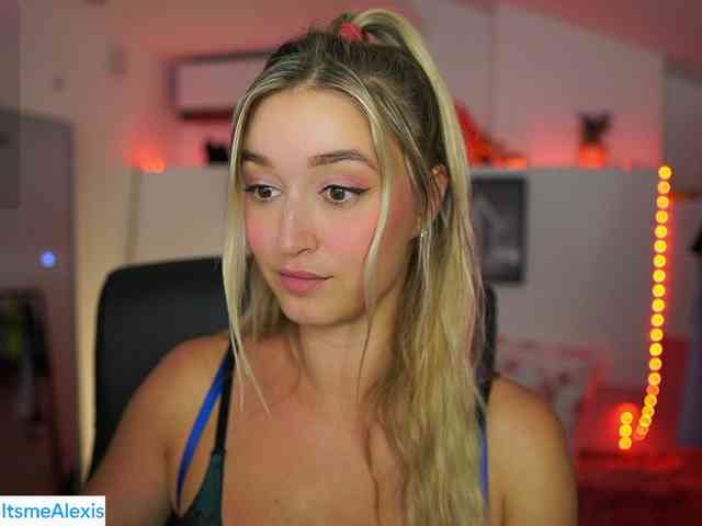 AlexisTexas18 webcam