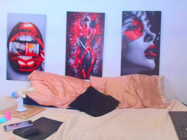 LexyPresly's BongaCams show and profile